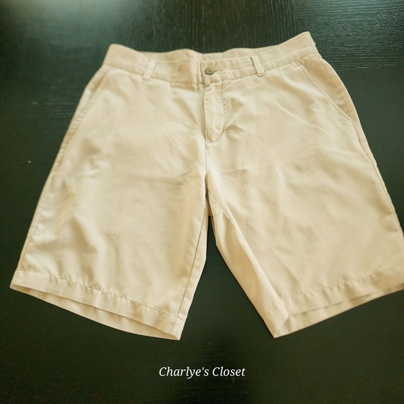 Adidas ClimaLite Golf Shorts Men's Size 32 Beige Casual Activewear - Picture 1 of 8